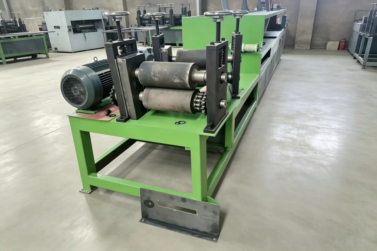 PP strip extruder - main view